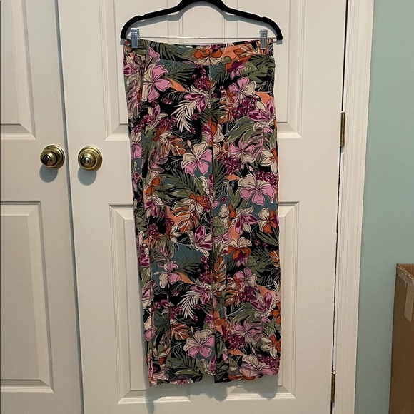 Roxy Pants - Roxy Floral Wide Leg Pants - Pink, Green, Black